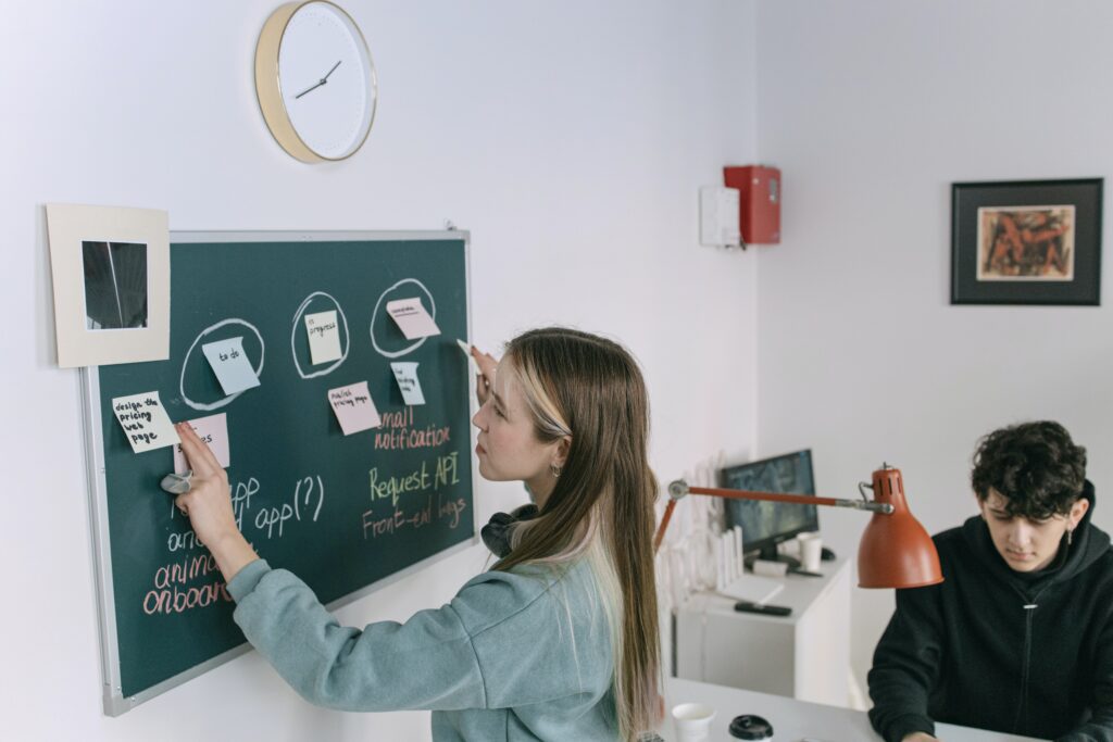 A woman posting investor benefits on a message board